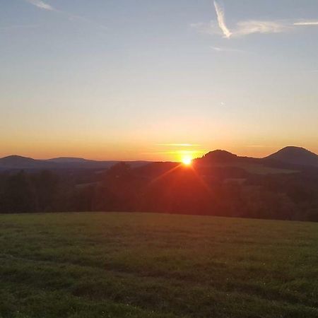 Vila Na Skalce Česká Kamenice Esterno foto