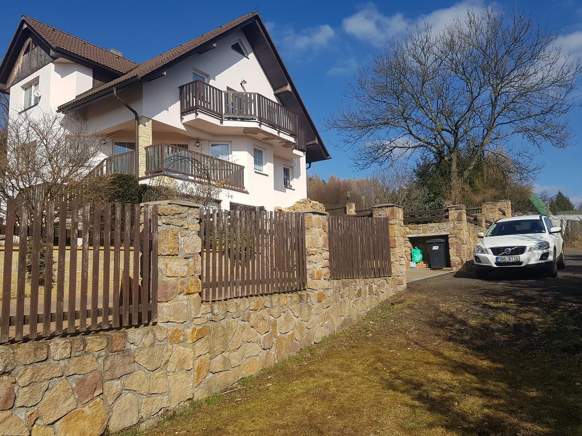 Vila Na Skalce Česká Kamenice Esterno foto