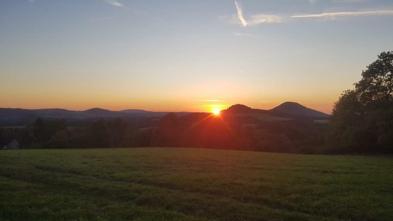 Vila Na Skalce Česká Kamenice Esterno foto